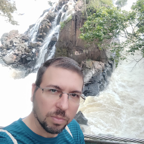 Tito L. profile photo
