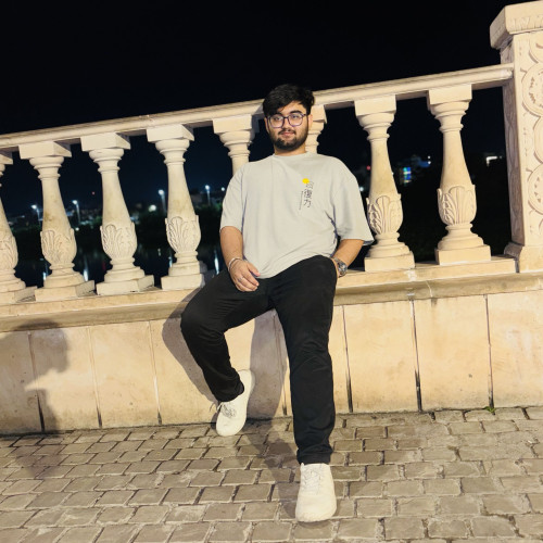 Dhruv L. profile photo