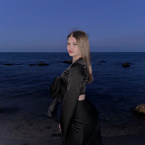 Karina F.