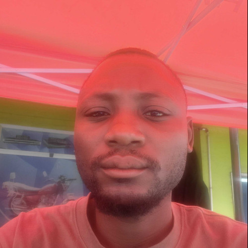 moses p. profile photo