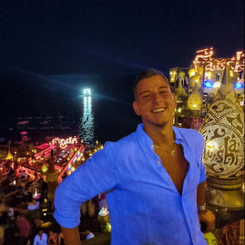 Alex R. profile photo