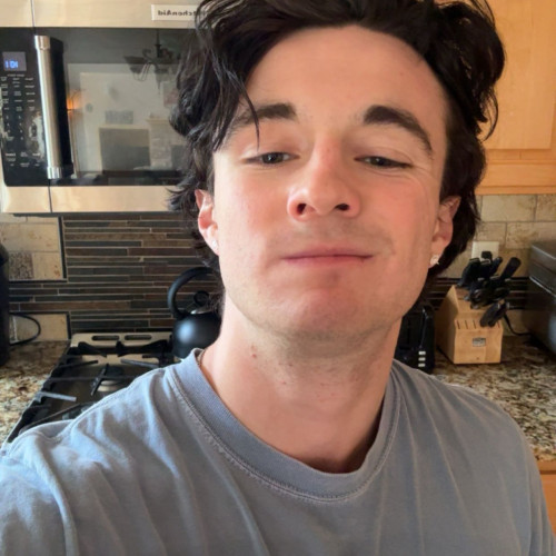 William R. profile photo