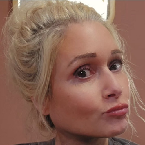 Taylor L. profile photo