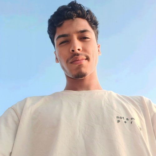 yassine B.
