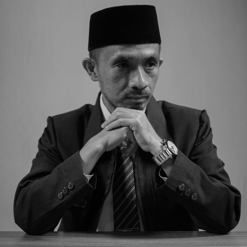 Hairil T.