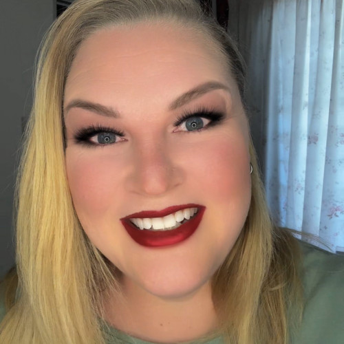 Madelyn B. profile photo