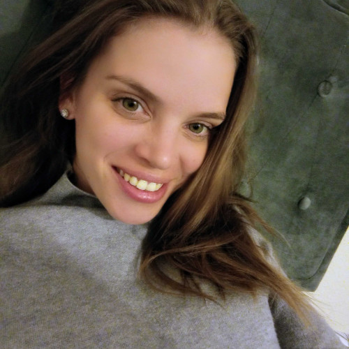 Annie H. profile photo