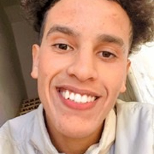 Am  Y. profile photo