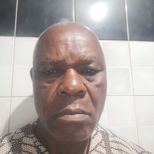 Waluza N. profile photo