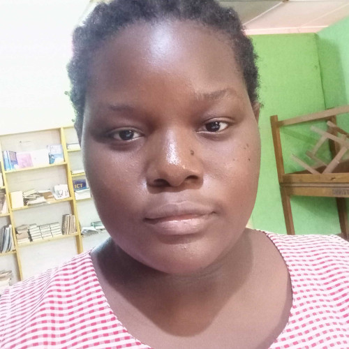 Esther T. profile photo