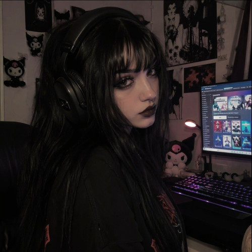 Lizzie M. profile photo