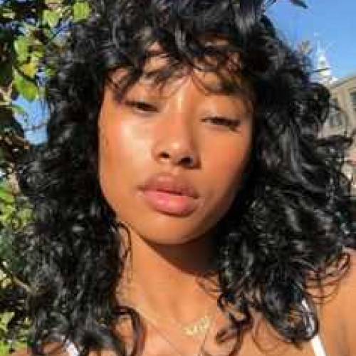 Amelia B. profile photo