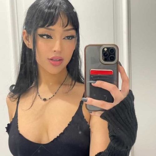 Pretty E. profile photo