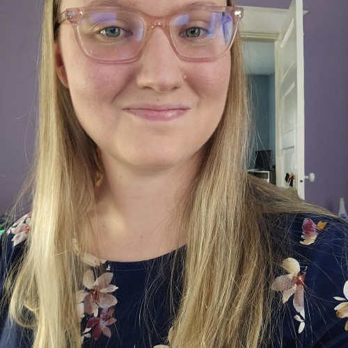 Angela W. profile photo