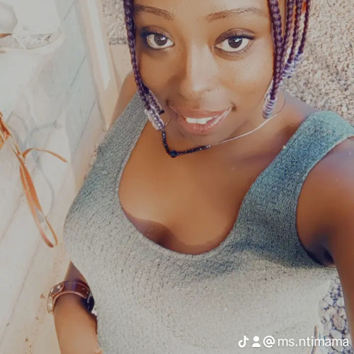 Cynthia  E. profile photo