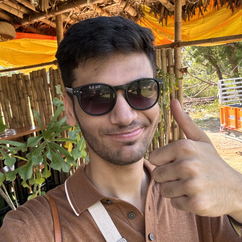 Ayush  M. profile photo
