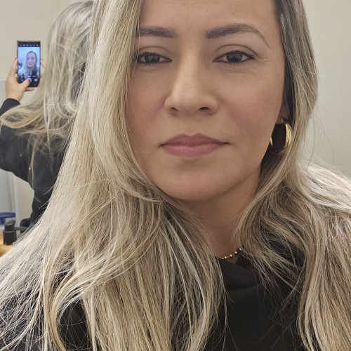 Mary V. profile photo