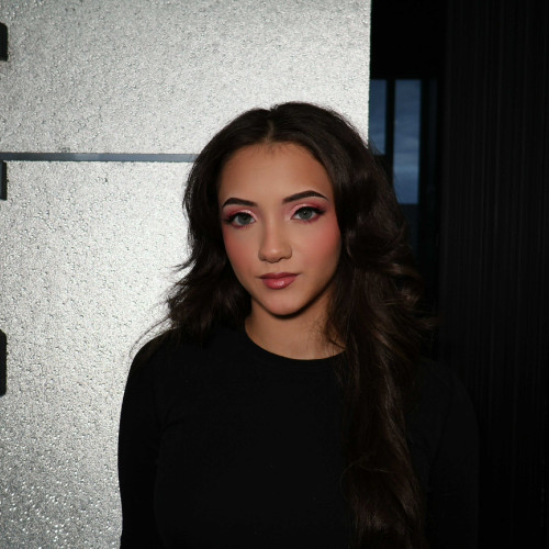 Riki R. profile photo