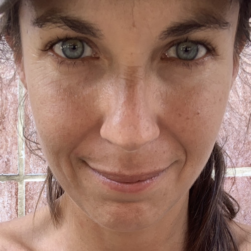yvonne l. profile photo