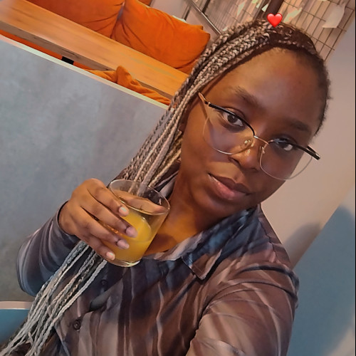 Maria  w. profile photo