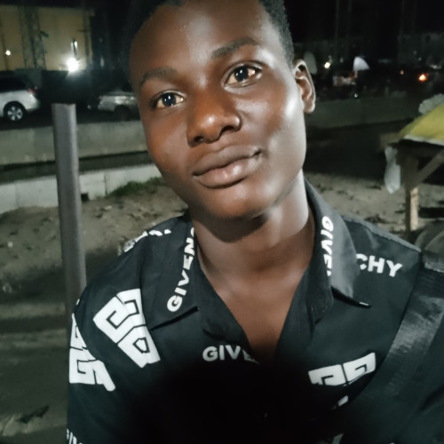 Miracle  E. profile photo