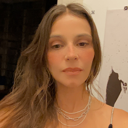 Isabela  A. profile photo