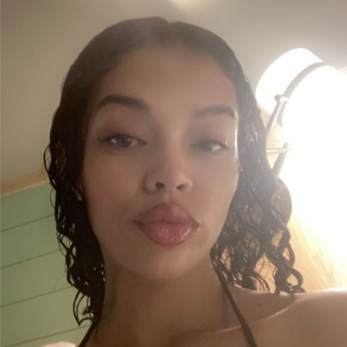 Isabella B.