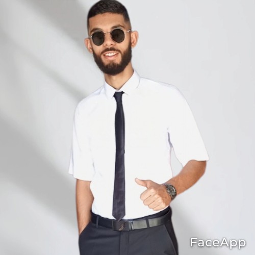 Youzar K. profile photo