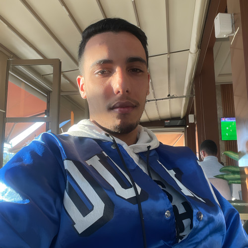 Yassine T.