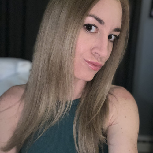 Samantha W.