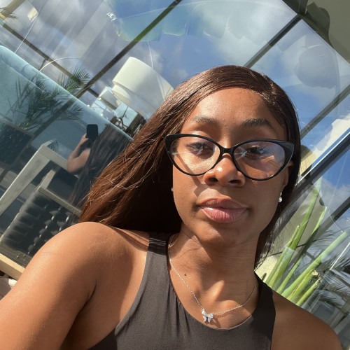 Julia A. profile photo