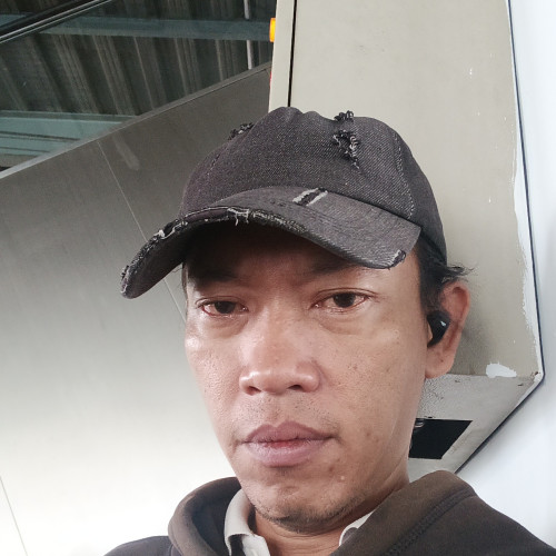 Iwan T. profile photo