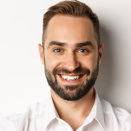 Luis  J. profile photo