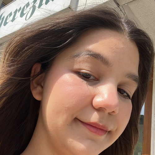 Alexandra  M. profile photo