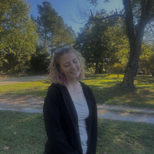 cambria h. profile photo