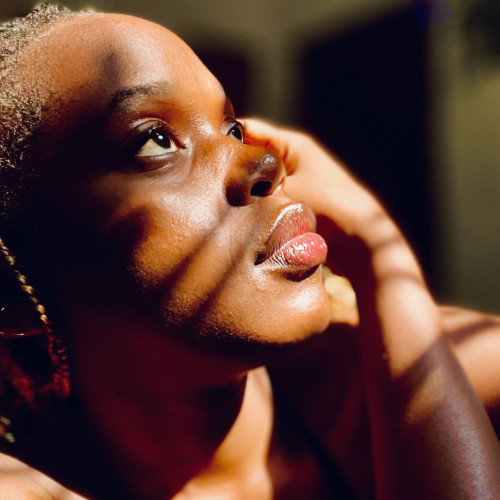 Mary J. profile photo