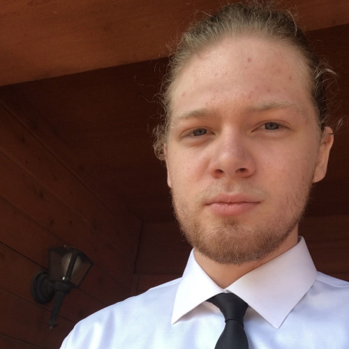 Lark M. profile photo