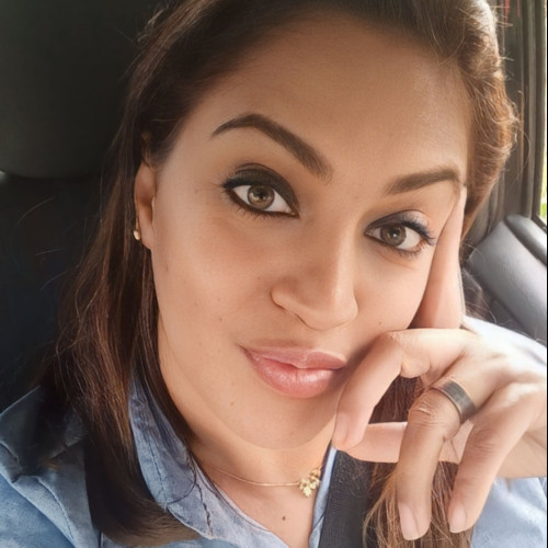 Mirian F.