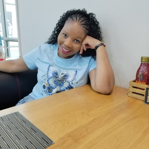 Lungie M. profile photo