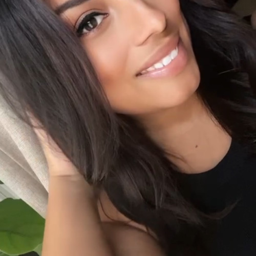 Lexi C.
