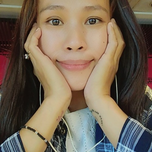 Ari M.