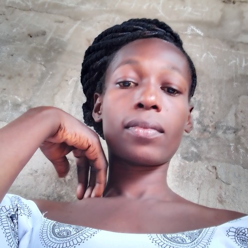 Serwaa  F.