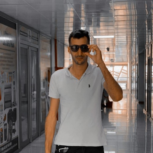 Ismail B.