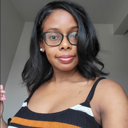 Lonna  T.