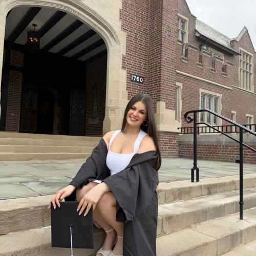 Emily M. profile photo