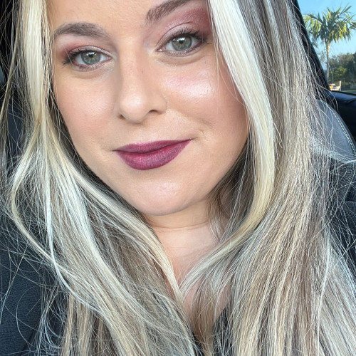 Alli B. profile photo