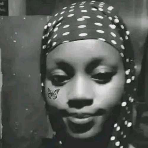 Esther O. profile photo