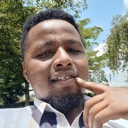 Victor  M. profile photo