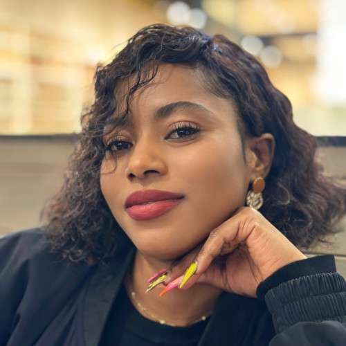 Laura B. profile photo