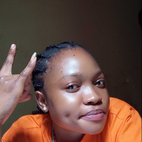 Oma l. profile photo